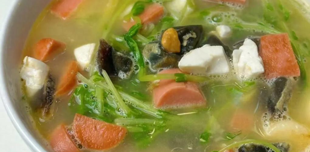 開春后，蘿卜白菜靠邊站，六種“黃金菜”別錯過，營養(yǎng)好吃還便宜
