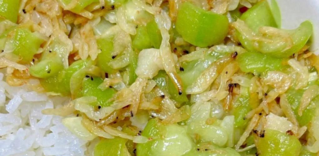 患痛風(fēng)的人日益增多！醫(yī)生多次勸告：少吃羊肉，多吃這幾樣食物
