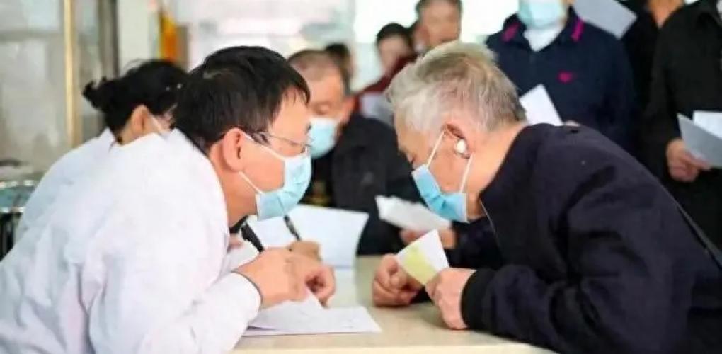 眼睛開始衰弱，不是看有沒有模糊！醫(yī)生告誡：早起2異?；蛞阉ト?></div>
			<div   id=