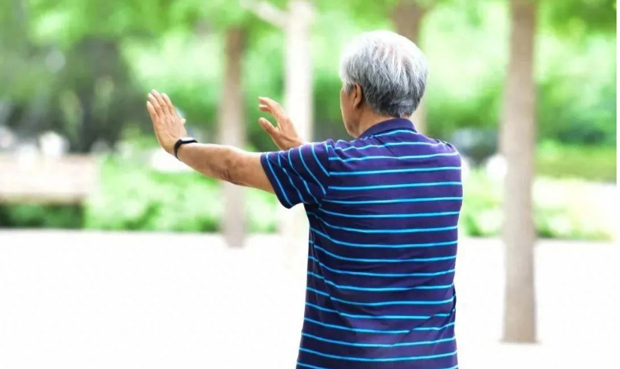 長(zhǎng)壽的“身體密碼”被發(fā)現(xiàn)了！這7個(gè)特征你占幾個(gè)？趕快對(duì)照一下